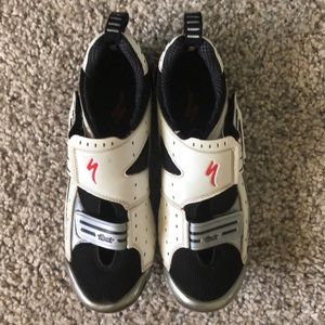 Road cycling clip in shoes